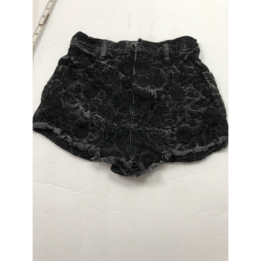 Free People High Rise Black Denim Cut Off Shorts Black Floral Lace Overlay Sz 25